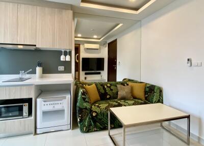 1 Bed Arcadia Beach Resort for Sale in Jomtien