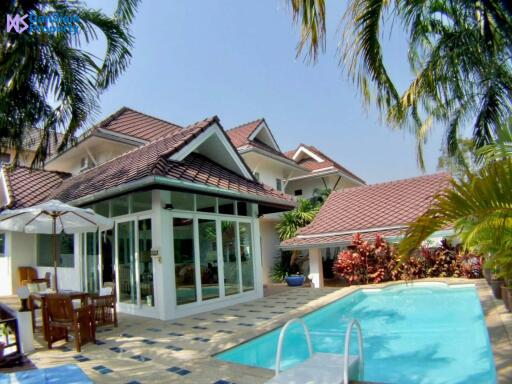 Beautiful 3-Bedroom Villa in Hua Hin at Beverly Hills Village