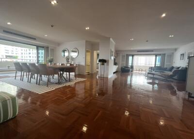 For RENT : Tower Park / 3 Bedroom / 3 Bathrooms / 275 sqm / 120000 THB [10959206]