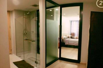 1 bed Condo in SOCIO Ruamrudee Lumphini Sub District C020313