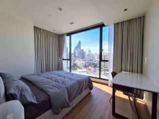 2 bed Condo in BEATNIQ Sukhumvit 32 Khlongtan Sub District C016014