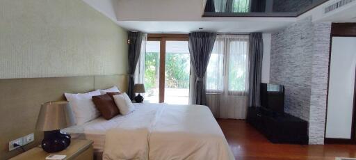 Beachfront Pool Villa for Sale in Wong Amat