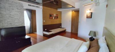 Beachfront Pool Villa for Sale in Wong Amat