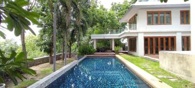 Beachfront Pool Villa for Sale in Wong Amat