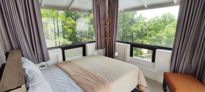 Beachfront Pool Villa for Sale in Wong Amat