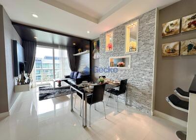 1 Bedroom Condo in Apus Condominium Central Pattaya C011018