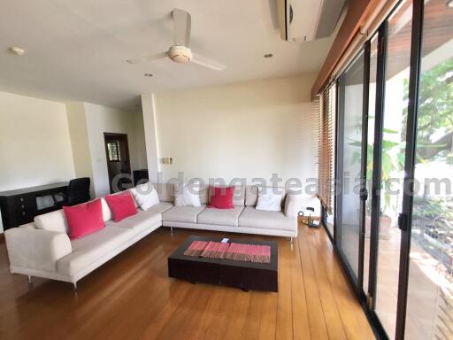 3-Bedrooms Duplex Apartment - Phaholyothin-Ari BTS