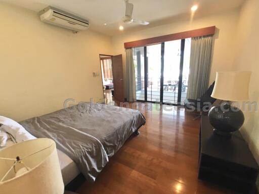 3-Bedrooms Duplex Apartment - Phaholyothin-Ari BTS