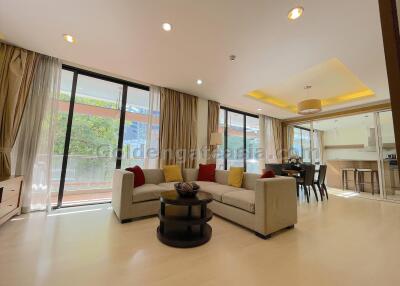 3-Bedrooms in Quiet Low-rise Apartment - Ploenchit / Wireless Road