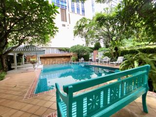 3-Bedrooms in Quiet Low-rise Apartment - Ploenchit / Wireless Road