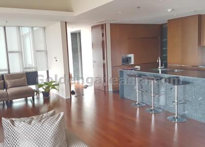 Hansar Condominium Big 2-Bedroom plus Study to rent 180sq.m - Ratchdamri