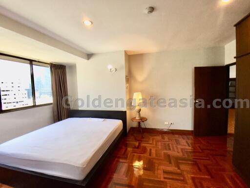 3-Bedrooms Condo - Silom - Sathorn