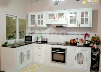 2 Bed 2 Bath in Central Pattaya ABPC0812