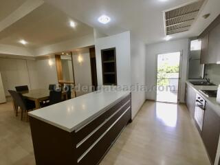 3-Bedrooms Apartment For Rent close to Asoke BTS and Sukhumvit MRT.