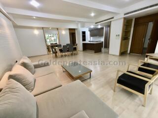 3-Bedrooms Apartment For Rent close to Asoke BTS and Sukhumvit MRT.