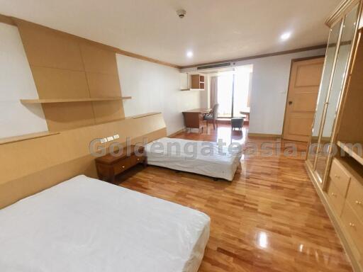 3-Bedrooms Apartment - Pet-Friendly, Child-Friendly - walk to BTS Thonglor