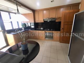 3-Bedrooms Apartment - Pet-Friendly, Child-Friendly - walk to BTS Thonglor