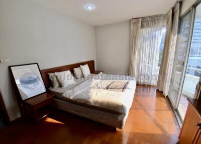 Spacious 3-Bedrooms Apartment to Rent - Phrom Phong