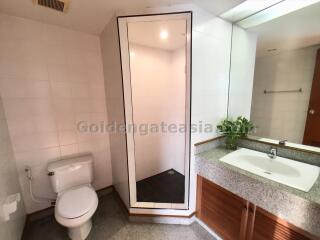 Spacious 3-Bedrooms Apartment to Rent - Phrom Phong