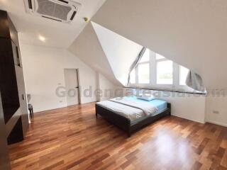 4-Bedrooms Duplex Apartment - Sukhumvit soi 49