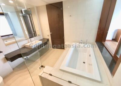 Modern 4-Bedrooms Apartment for rent - Thonglor(Sukhumvit 55)