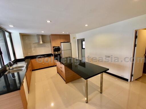 Big 3-Bedrooms Plus Study and large outdoor terrace - Sukhumvit - Asoke BTS