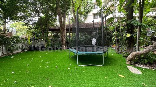 Spacious 3-Bedrooms Apartment with big terrace - Sukhumvit soi 31