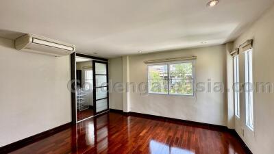 4-Bedrooms Single House with private swimming pool - Thong Lo