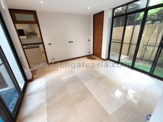 4-Bedrooms single house with private pool in secure compound - Phrom Phong BTS