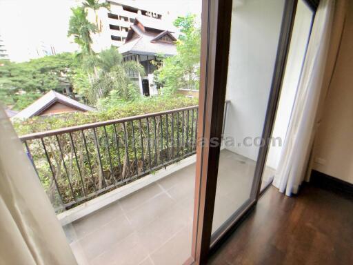 4-Bedroom modern House with garden and private swimming pool - Sukhumvit / Asoke