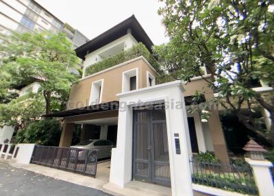 4-Bedroom modern House with garden and private swimming pool - Sukhumvit / Asoke