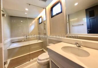 4-Bedroom modern House with garden and private swimming pool - Sukhumvit / Asoke