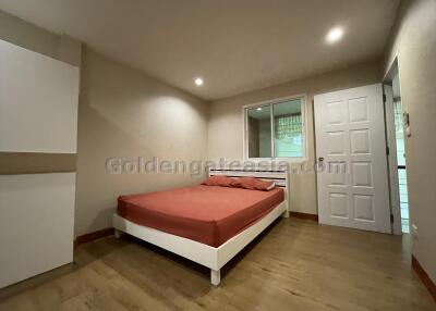 3-Bedrooms House in compound - Thonglor, Watthana