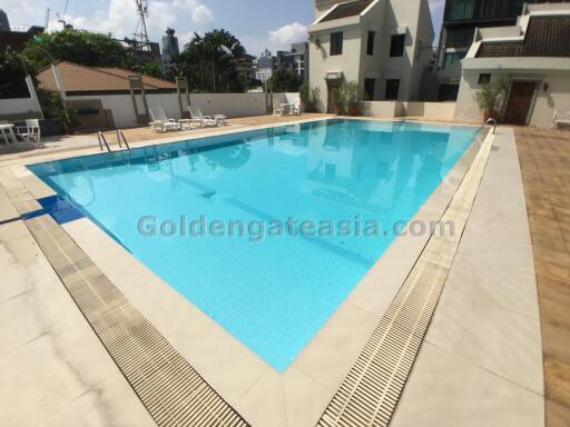 3-Bedrooms Townhouse in secure Compound - Sukhumvit 49