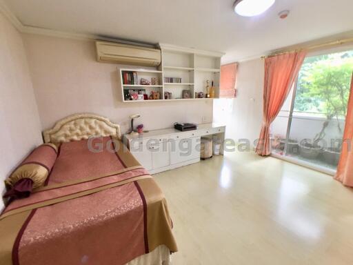 3-Bedrooms unit for sale in select Lowrise Condominium building. - Sukhumvit soi 33