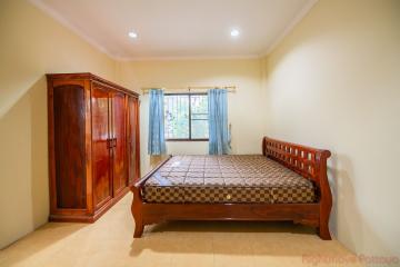 3 Bed House For Sale In East Pattaya - SP 4