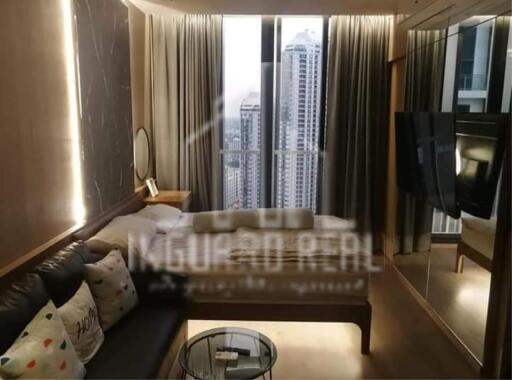 For Rent Studio Condo Park Origin Phromphong close to BTS