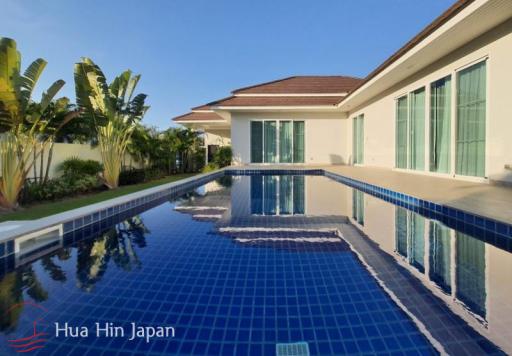 Modern 3 Bedroom Pool Villa inside Popular Red Mountain Project near Town