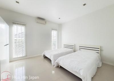 2 bedroom pool villa with roof top terrace near Sai Noi Beach