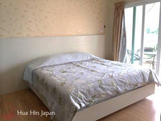 Good size studio unit in Baan Klan condominium in town centre