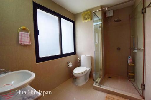 Luxury 3 Bedrooms Condominium Close to Khao Tao