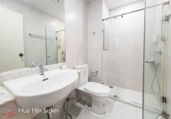 Popular Baan San Ploen Condo 2 bedroom unit Condo right in Downto