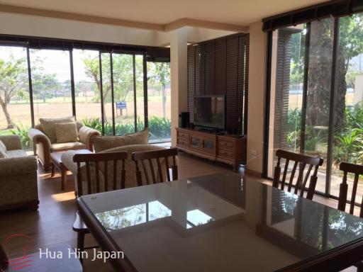 3 Bedroom Duplex Unit on Palm Hills Golf (fully furnished)