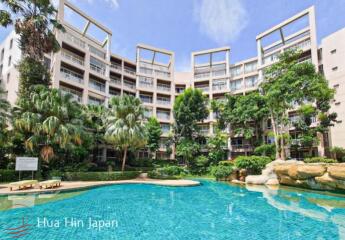 Beautiful 2 Bedroom Unit with Pool View in Popular Beachfront Sansaran Condo near BluPort