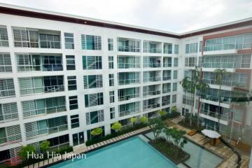 1 Bedroom Pool View Unit within Walking Distance to Khao Takiab Beach