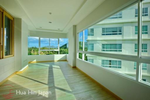 Two Bedroom Unit with Stunning Sea View towards Dolphin Bay Beach