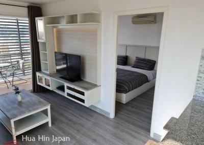 **Huge Price Reduction!** 1 Bedroom Unit on Top Floor of Tira Tiraa in the Heart of Hua Hin Town