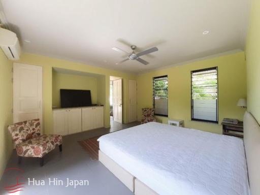 Very Private, Energy Saving 7 Bedroom Villa on 2 Rai Land inside Springfield Golf Course