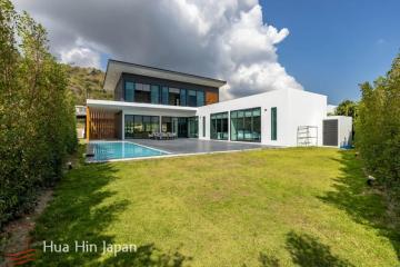 Stylish 5 BDRM Villa with Sea View near Sai Noi Beach (Off Plan)