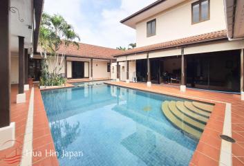 Balinese Style Large 5 Bedroom (+ 2 story art atelier) Villa only 6 km from Hua Hin Centre for Sale